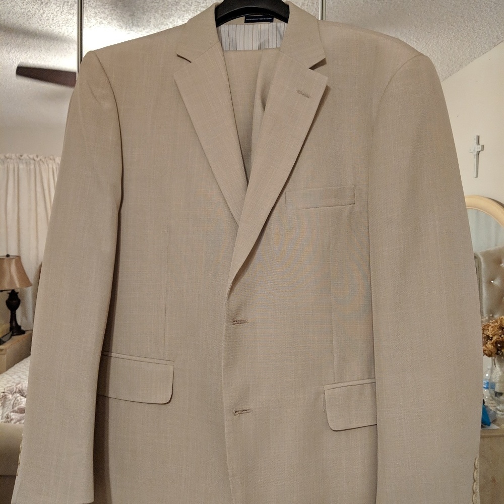 Beige Stafford Suit - Classic Fit